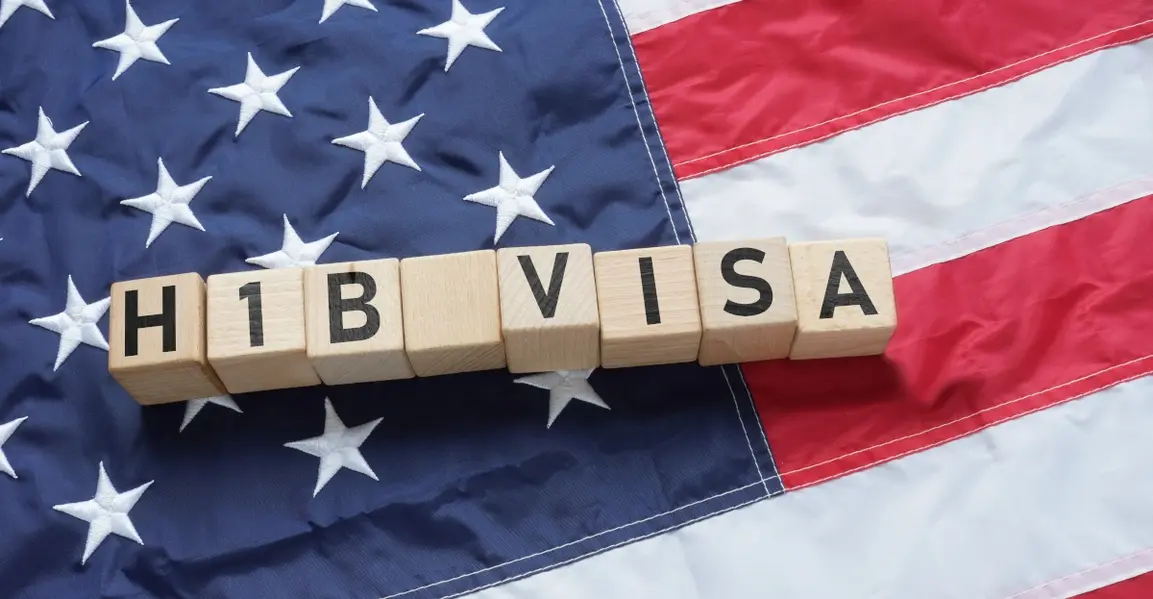 What HR and Total Rewards Leaders Need to Know About H-1B Visas in 2026